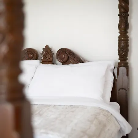 The Stella Historic Llandudno Bed & Breakfast-3